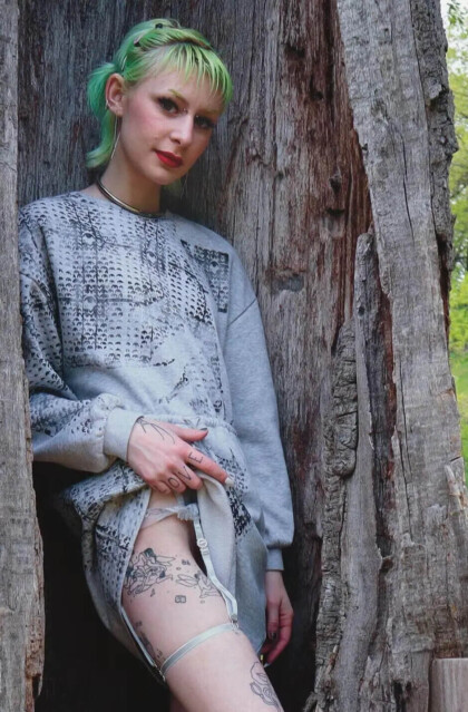 Yvie Em