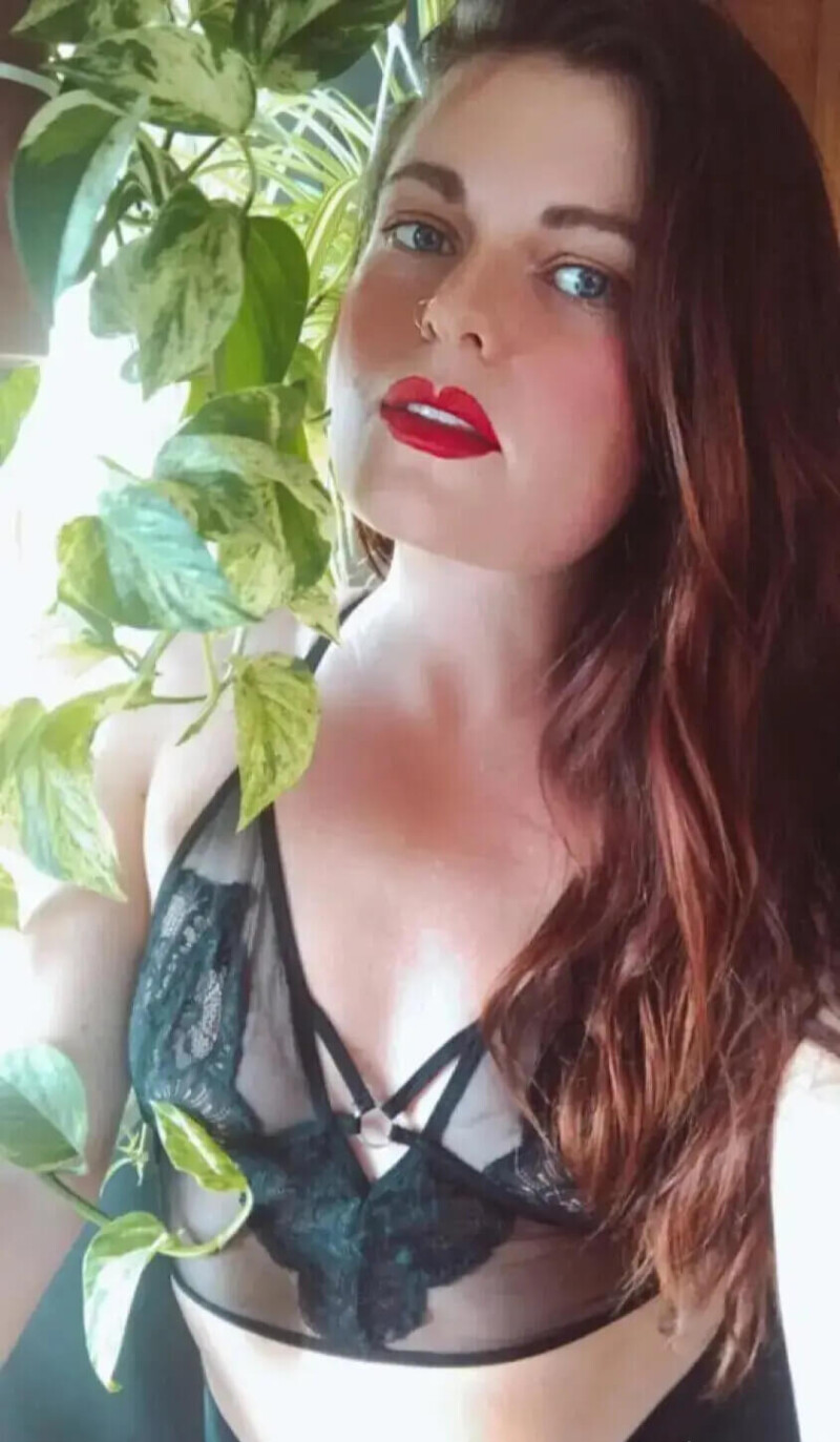 Evelyn Bliss - Image 2